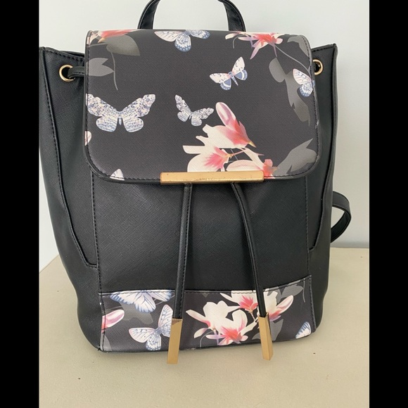 wink kangaroo backpack